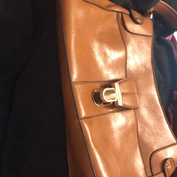 Liz Claiborne. Leather. - Picture 4 of 6